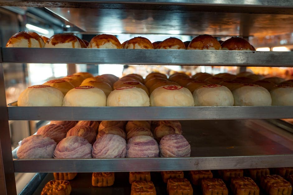 Kilauea Bakery & Pau Hana Pizza