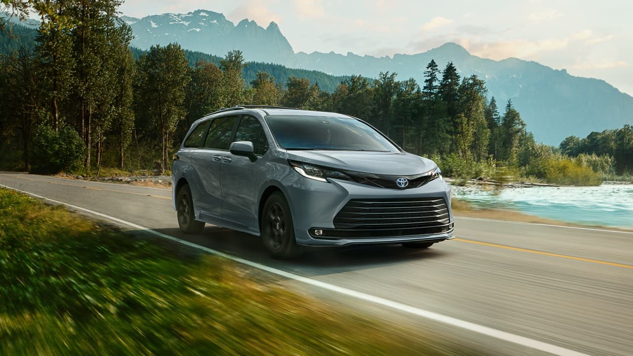 Toyota Sienna 1